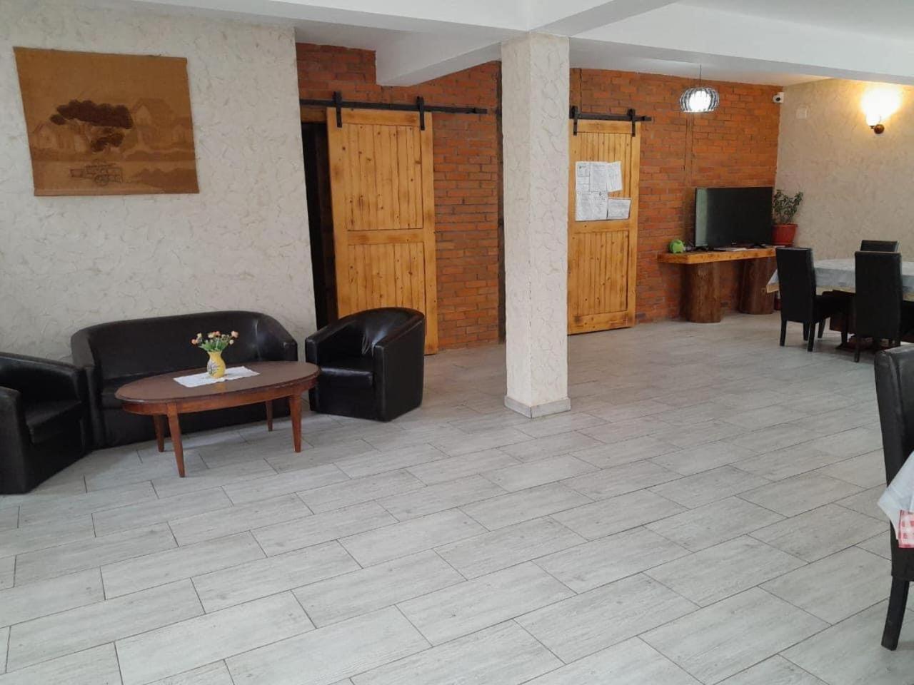 Hotel Casa Maria Moieciu C Moeciu De Sus Exterior foto